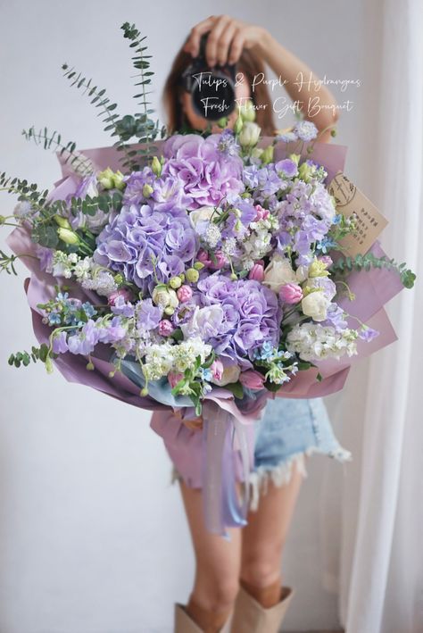 Lavender And Hydrangea, Grad Bouquet, Purple Hydrangea Bouquet, Hydrangea Wallpaper, Lilac Bouquet, Luxury Flower Bouquets, Special Events Decor, Handmade Flowers Fabric, Gift Bouquet