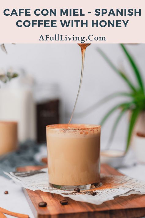 Fall Coffee Flavors, Cinnamon Latte Recipe, Coffee With Honey, Chopped Junior, Fall Coffee Recipes, Coconut Latte, Fall Coffee Drinks, Sugar Free Honey, Hot Coffee Drinks