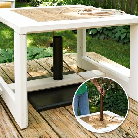 Make a Side Table Umbrella Stand | My Home My Style eNotes Diy Umbrella Stand Outdoor, Umbrella Side Table, Diy Outdoor Coffee Table, Outdoor Umbrella Table, Diy Umbrella, Florida Backyard, Spool Table, Umbrella Table, Diy Awning