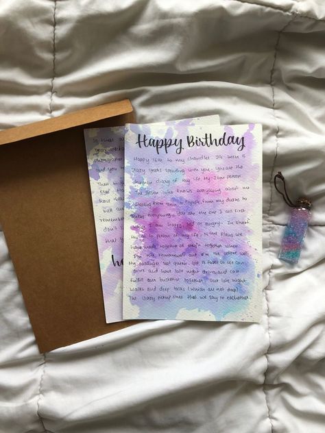 Handwritten letters and glass bottles Happy Birthday Cards Diy, Creative Birthday Cards, Personalised Gifts Diy, Bff Gifts Diy, Birthday Card Drawing, Diy Birthday Gifts For Friends, Diy Gift Set, Creative Gifts For Boyfriend, Cards For Boyfriend