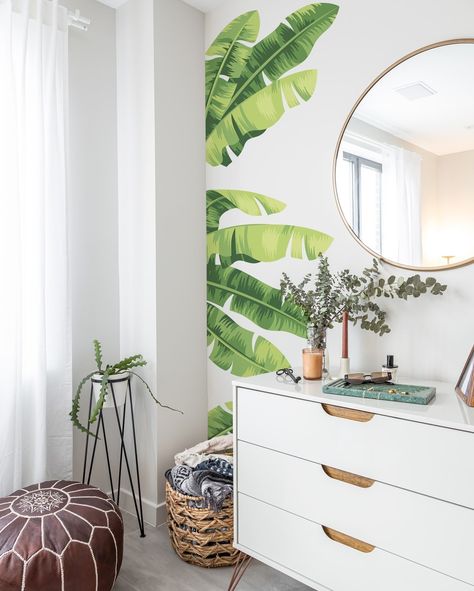 Urbanwalls on Instagram: “Our breezy Banana Leaves are a fantastic way to layer around corners and edges, adding greenery to any space! With our Touch of the Tropics…” Banana Leaf Mural, Leaf Wall Decals, Decals Wallpaper, Tropical Retreat, Artistic Vibe, Banana Leaves, Removable Wall Decals, Modern Bedroom Decor, Pack Up