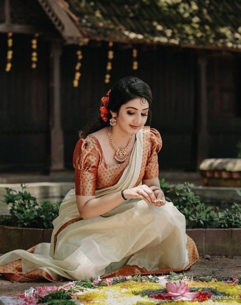 Celebrate this Onam and Vishu with yet stylish looks Look 9 #onam #vishu #keralapiravi #setsaree #traditional #modern #saree #blouse #kerala Modern Saree Blouse, Onam Look, Set Saree Kerala, Kerala Traditional Saree, Onam Dress, Kerala Engagement Dress, Kerala Saree Blouse, Women Wallpaper, Onam Outfits