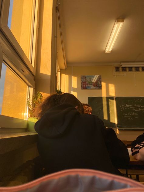 Classroom Crush Aesthetic, Too Cool For School Aesthetic, School Playlist Cover Aesthetic, Back To School Autumn Aesthetic, Sunset School Aesthetic, School Sunset Aesthetic, School English Aesthetic, 1 September School Decor, Highschool Girl Aesthetics