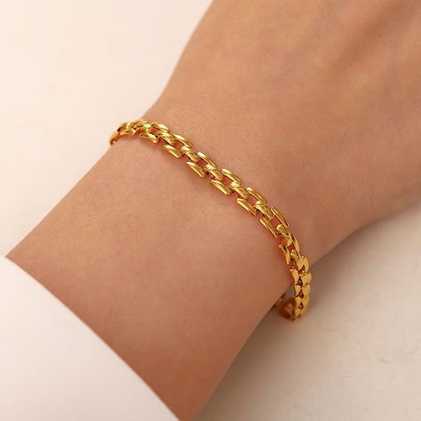 Women Bracelets Gold Indian, Gold Kada For Women, Bracelets Gold Simple For Women, Kada For Women, Baby Jewelry Gold, Gold Kada, Bridal Indian, Gold Bracelet Simple, Gold Bangles For Women