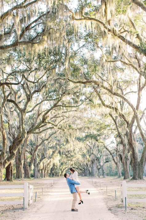 Savannah Engagement Photos, Puppy Pose, Engagement Session Posing, Savannah Wedding, Engagement Session Outfits, Color Pairing, Savannah Ga, Portrait Inspiration, Romantic Weddings