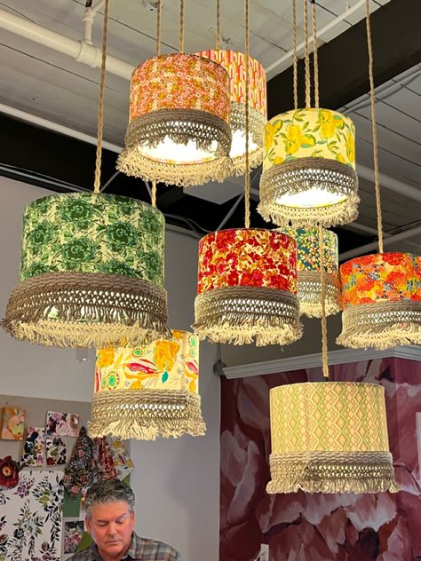 Diwali Decor For Restaurant, Handmade Lamps Creative, Diwali Decorations At Home, Diy Diwali Decorations, Diwali Diy, Art Decor Diy, Deco Luminaire, Diy Crafts Room Decor, Boutique Interior