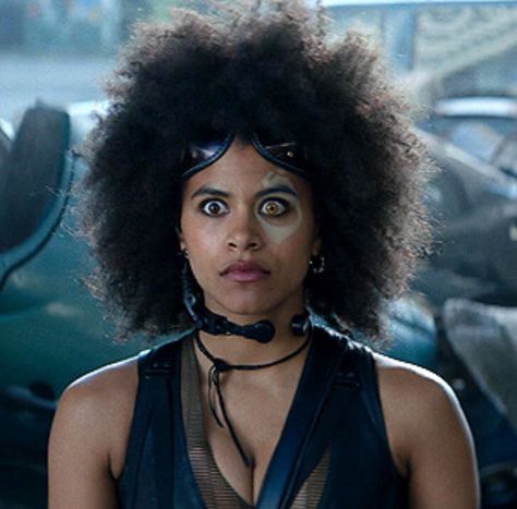 Domino Marvel, Zazie Beetz, Deadpool 2, Hulk Art, Teen Girl Dresses, Marvel Comics Wallpaper, Man Icon, Marvel Women, Comics Girl