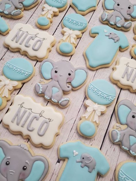 Baby Elephant Cookies Baby Shower - Etsy Nederland Baby Boy Cookies, Elephant Baby Shower Cake, Elephant Baby Shower Decorations, Elephant Cookies, Elephant Baby Shower Boy, Idee Babyshower, Elephant Baby Shower Theme, Elephant Shower