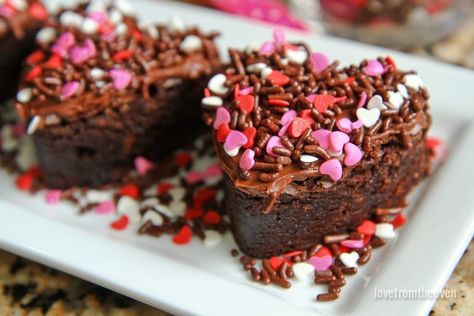 Sweetheart Brownies • Love From The Oven Mocha Cheesecake, Brownie Ideas, Love From The Oven, Valentines Recipes Desserts, Strawberry Mousse, Low Carb Cheesecake, Valentine Desserts, Valentines Day Desserts, Low Carb Chocolate