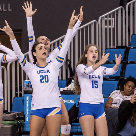 Volleyball Besties, Ucla Volleyball, D1 Basketball, Jamie Robbins, Athlete Aesthetic, Shorts Photography, College Volleyball, Outdoors Quotes, Wta Tennis