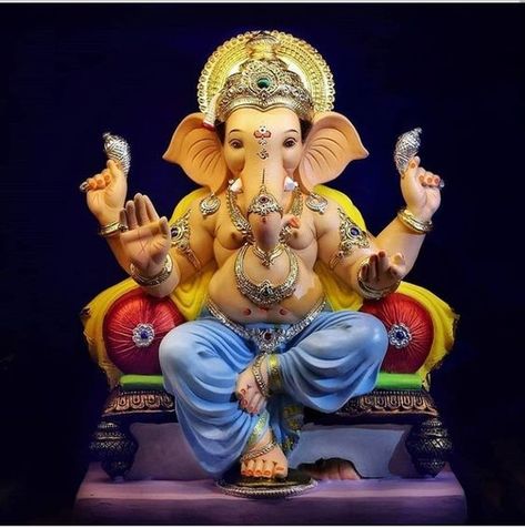 Ganesh Ji Images Hd, Wallpaper Bhagwan, Ganesh Murti Images, Lord Ganesha Wallpapers, Ganesh Ji Photo, Ganesha Murti, Ganpati Murti, Ganesh Sculpture, Ganesha Images