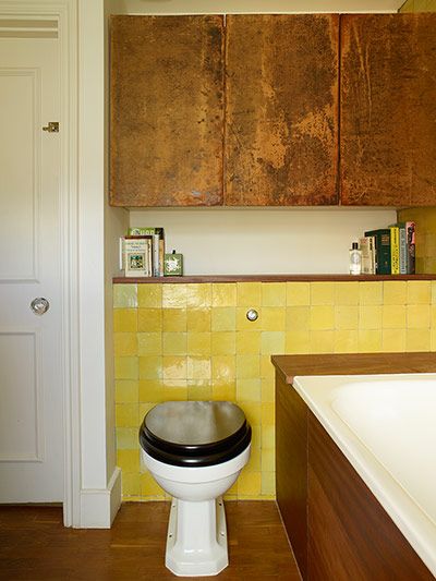 Drømme Bad, In With The Old, Bathroom Wall Cabinet, Bathroom Cupboard, Rachel Smith, Bathroom Drawers, Bathroom Installation, Yellow Bathrooms, Bathroom Door