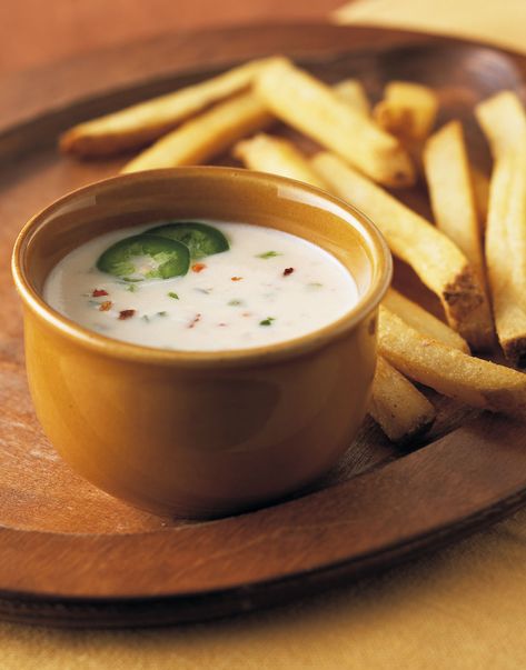 French Fry Sauce, Fried Milk, Plating Food, Recipe Sauce, French Fries Recipe, Recipes Italian, Frozen French Fries, Italian Pastries, Cheese Sauce Recipe