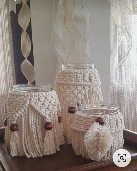 Macrame Jars, Diy Macrame Plant Hanger Easy, Macrame Candle Holder, Diy Wall Hanging Yarn, Macrame Knots Tutorial, Macrame Knots Pattern, Diy Macrame Plant Hanger, Macrame Wall Hanging Patterns, Macrame Hanger