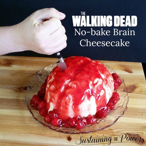 This brain cake is awesome!! An oozing no-bake cheesecake brain cake for your next Walking Dead get together. Walking Dead Party, Zombie Food, Brain Cake, Cheesecake Mix, Hallowen Ideas, Halloween Dinner, Cherry Pie Filling, No Bake Cheesecake, Zombie Halloween