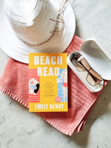 Beach Read By Emily Henry @PenguinRandomCA – The Beachy Reader Beach Read Emily Henry Book, Beach Read Book Aesthetic, Beach Read By Emily Henry, Summer Beach Aesthetic Wallpaper, Goodreads Aesthetic, Beach Read Book, Beach Read Emily Henry, Self Care Summer, Beach Aesthetic Wallpaper