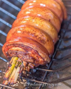 Roasted Pork Belly (Lechon Liempo) - Panlasang Pinoy Pork Belly Lechon Recipe, Cebu Lechon, Lechon Recipe, Lechon Belly, Pork Belly Roast, Roasted Pork Belly, Philippines Food, Pork Belly Recipes, Filipino Style