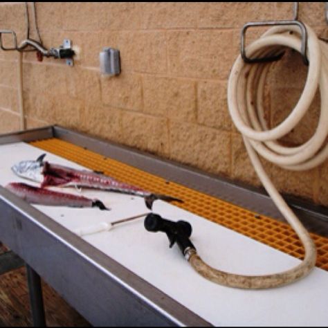 Fish cleaning station - need outlet to plug in filet knife Fishing Area Design, Fish Cleaning Table Diy, Diy Fish Cleaning Station, Outdoor Fish Cleaning Station, Diy Fish Filleting Table, Fish Cleaning Station Ideas, Butcher Room, Jetty Design, Filet Knife