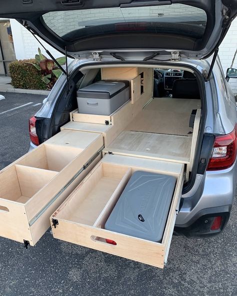 Camping Car Setup, Car Camping Storage Ideas, Car Camping Kitchen Organization, Car Camping Bed Ideas, 4runner Camping Conversion, Suv Camping Conversion, Toyota Highlander Camper Conversion, Jeep Camper Conversion, Overland Vehicles Ideas