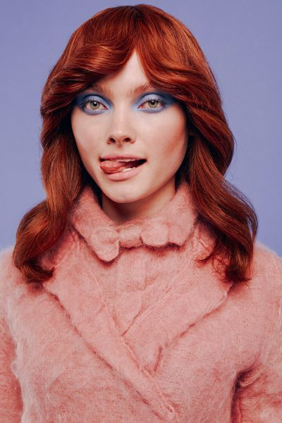 Red Hair Blue Eyeshadow, 70s Red Hair, Sandy Nour, Pin Curl Hair, London Editorial, 1970s Hairstyles, 60s Hair, Key Bowl, 70s Hair