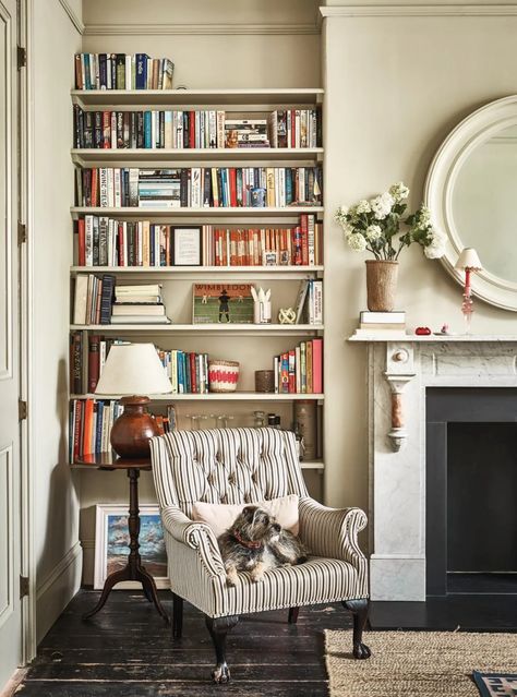 Restored to Splendour – an elegant Victorian home in Bath | Homes and Antiques Victorian Details Interior, Victorian House Library, English Townhouse Interiors, Contemporary Victorian Interiors, 1880s House, 1920s Home Interior, English Townhouse, Contemporary Victorian, Victorian House Interiors