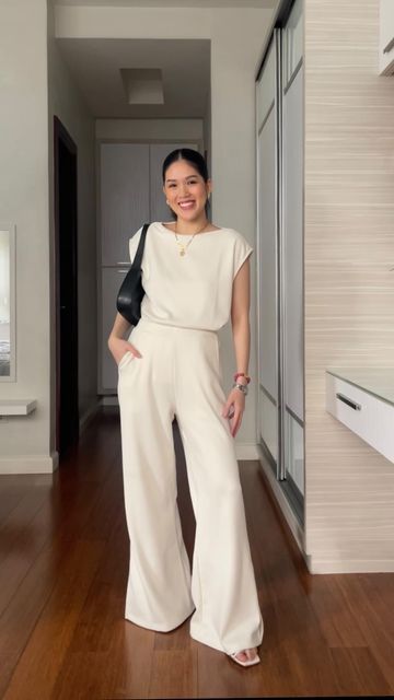 Chynna Beverly Lim on Instagram: "You guys seem to be as obsessed with co-ords as I am so here’s how I’m styling my favorite ones (both from @boculifestyle) for the holidays. ⛄️ Outfit 1 • Ribbed Tunic with Tie • Ribbed Pull-On Flared Pants Outfit 2 • Ribbed Cap Sleeve Tunic • Ribbed Pull-Up Trousers #fashion #style #outfitoftheday #ootd #pinterest #aestheticfeed #softminimalism #cozyvibes #minimalarchive #simplebeyond #pinay #outfitboard #thevisualvogue #outfitofthedays #effortlessstyle #modeuse #casualchic #feedaesthetic #streetstyled #currentlywearing #dailyfashion #currentlywearing #outfit #ootd #ootdphilippines" Ribbed Trousers Outfit, Ootd Pinterest, Trouser Outfit, 70s Inspired Fashion, Soft Pants, Co Ords, Flared Pants, 70s Inspired, Inspired Fashion