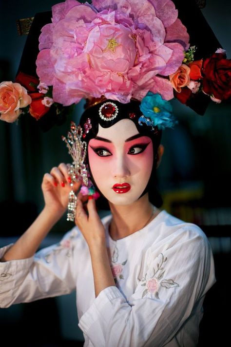 Pekin Opera, Opera Makeup, Chinese Opera Mask, Dragon Makeup, Opera Mask, Beijing Opera, Peking Opera, Chinese Makeup, Chinese Opera