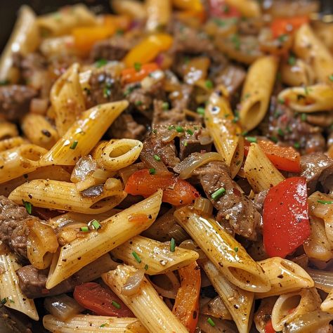 Twist Recipes, Philly Cheesesteak Pasta, Cheesesteak Pasta, Creamy Cheesy Pasta, Resep Pasta, Healthy Bowls Recipes, Easy Pasta Dinner, Bistro Food, Beef Pasta