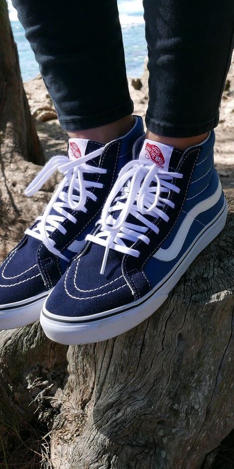 Vans Sk8 Hi Navy, Vans Outfit Summer, Vans Sk8 Hi Outfit, Vans Life, Sk8 Hi Outfit, Off White Vans, Outfit Vans, White Vans Shoes, Navy Outfits