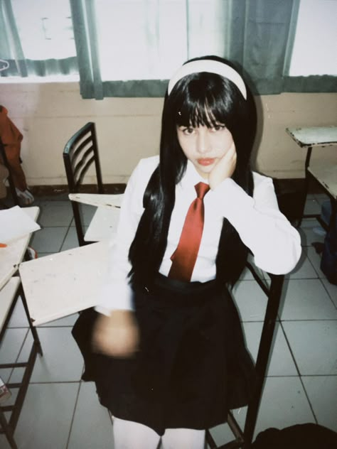 Tomie Junji Ito Costume, Tomie Junji Ito Outfit Ideas, Tomi Cosplay, Tomie Halloween Costume, Tomie Kawakami Cosplay, Tomie Cosplay Outfit, Tomie Junji Ito Outfit, Tomie Costume, Junji Ito Costume