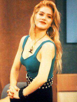 Kelly Bundy Kelly Bundy, 90s Fashion Women, Christina Applegate, New Retro Wave, Married With Children, 80s And 90s Fashion, Pop Rocks, Celebrities Female, 90s Fashion