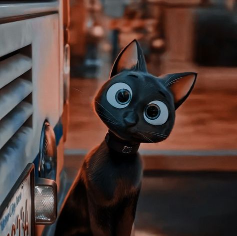 Luck Bob Cat, Bob Luck Movie, Bob Aesthetic, Lucky Film, Luck Movie, Animated Movies Characters, Bob Cat, Iconic Movie Characters, Cat Movie