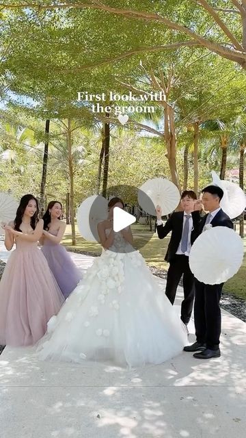 AsianFeed on Instagram: "Wholesome ❤️

🎥: @graceglazee

Follow @asianfeed for more ‼️

#asian #bride #firstlook #groom #heartwarming #wedding #wholesome" Wedding Asian, Bridal Hair Makeup, Asian Bride, Bride Look, Bride Wedding, First Look, Bridal Hair, Hair Makeup, Makeup