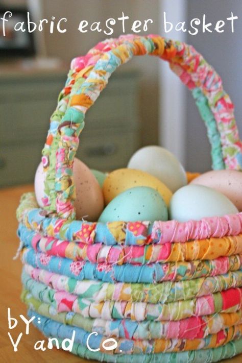 25 Cute and Creative Homemade Easter Basket Ideas Diy – Velikonoce, Homemade Easter Baskets, Easter Fabric, Easter Basket Diy, Easter Time, Hoppy Easter, Fabric Baskets, Easy Easter, Tutorial Diy