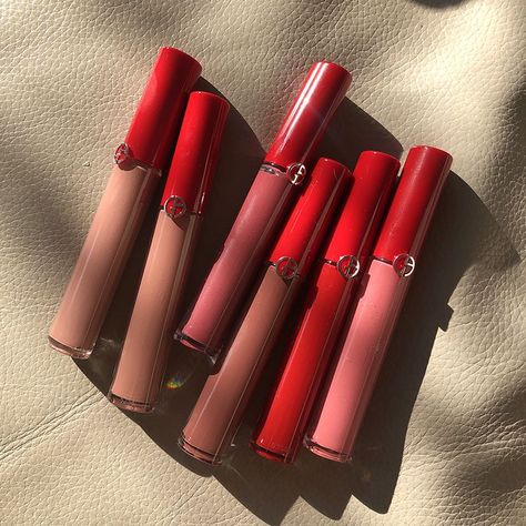 Very Dry Lips, High Shine Lip Gloss, Pick A Color, Hydrating Lip Balm, Lots Of Makeup, Cruelty Free Brands, Armani Beauty, Lili Reinhart, Sephora Makeup