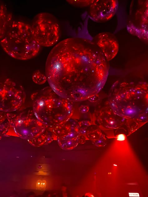 Red Light District Party Theme, Red Disco Aesthetic, Red Disco Ball Aesthetic, All Red Party Theme, Red Disco Party, Red Balloons Aesthetic, Red Glitter Aesthetic, All Red Party, Disco Vampire