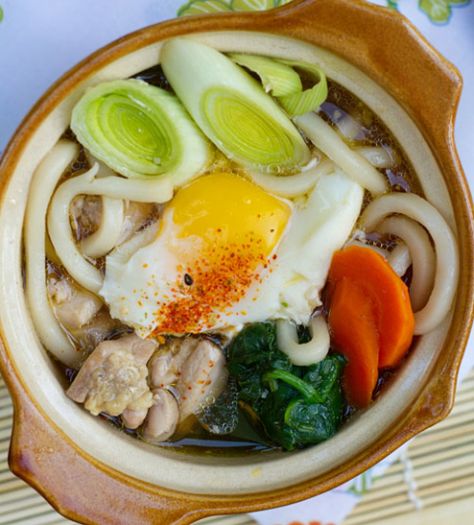 Nabeyaki Udon Udon Recipe, Udon Noodles, Asian Soup, Japanese Cooking, Asian Inspired Recipes, Japanese Dishes, Japan Food, Asian Cooking, Asian Dishes