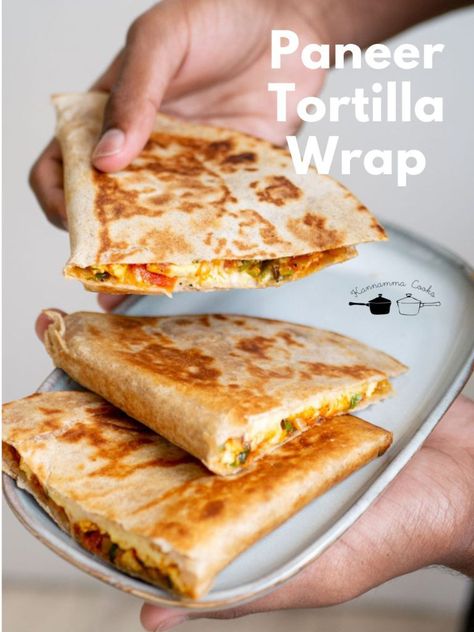 Roti Wraps Recipe, Paneer Tortilla Wrap, Chapati Wraps Recipe, Veg Wraps Recipes Indian, Veg Tortilla Wrap Recipe, Tortilla Wrap Recipes, Kannamma Cooks, Veg Wraps, Snack Wrap