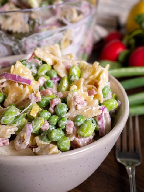 Spring Pasta Salad, Layered Pasta, Summer Appetizers, Spring Pasta, Potluck Ideas, 12 Tomatoes Recipes, Summer Pasta Salad, Summer Appetizer, 12 Tomatoes