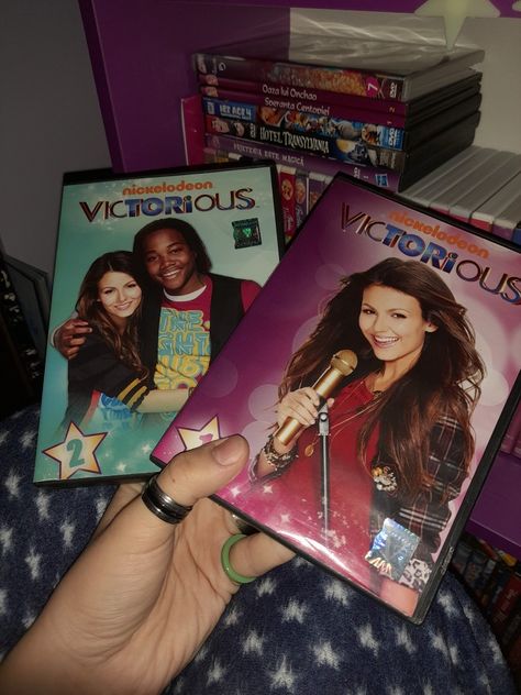 2000s Nickelodeon Aesthetic, Dvds Aesthetic, Victorious Aesthetic, Cozy Nostalgia, Victorious Nickelodeon, Comfort Series, Nostalgia 2000s, 2010s Aesthetic, Physical Media