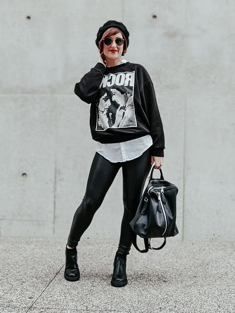 Moto Leggings Outfit Fall, Ways To Wear Faux Leather Leggings, Black Jogger Pants Outfit Work, Black Liquid Leggings Outfit, Sweatshirt And Leather Leggings Outfit, Edgy Work From Home Outfits, Leather Joggers Outfit Work, Faux Leather Shirt Outfit Ideas, Faux Leather Leggings Outfit Fall Dressy