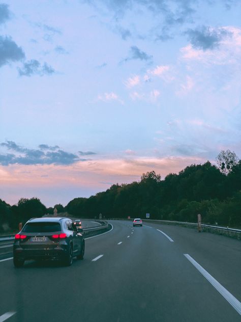 #aesthetic #normandie #france #roadtrip #road #sunset #sunsetphotography #sunsetlover #sky #skycolor #skyline France Roadtrip, 2025 Aesthetic, Road Trip France, Normandie France, France Aesthetic, Sky Color, Sunset Lover, Sunset Photography, Road Trip