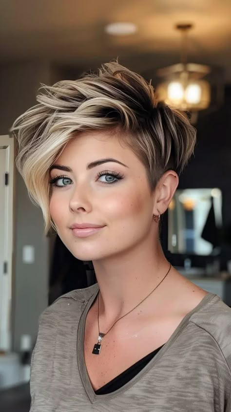 Blonde Pixie With Shadow Roots, Center Part Pixie, Pixie Hairstyles Color Ideas, Pixie Bridesmaid Hair, Pixie Cut For Fine Hair Over 40, Pixie Highlights Brunette, Ombre Pixie Hair, Light Brown Pixie Haircut, Fall Short Hair Color