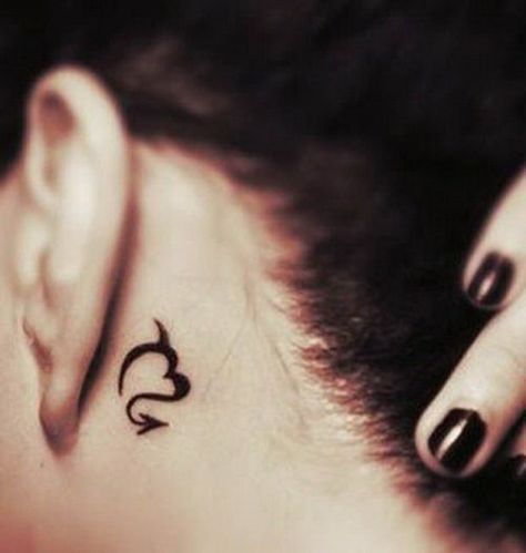 50 Most Beautiful Behind The Ear Tattoos That Every Girl Wish To Have - EcstasyCoffee Scorpio Sign Tattoos, Tattoo Pequeños Mujer, Tattoo Scorpio, Scorpio Zodiac Tattoos, Tattoo Son, Free Tattoo Designs, Scorpio Tattoo, Scorpion Tattoo, Muster Tattoos