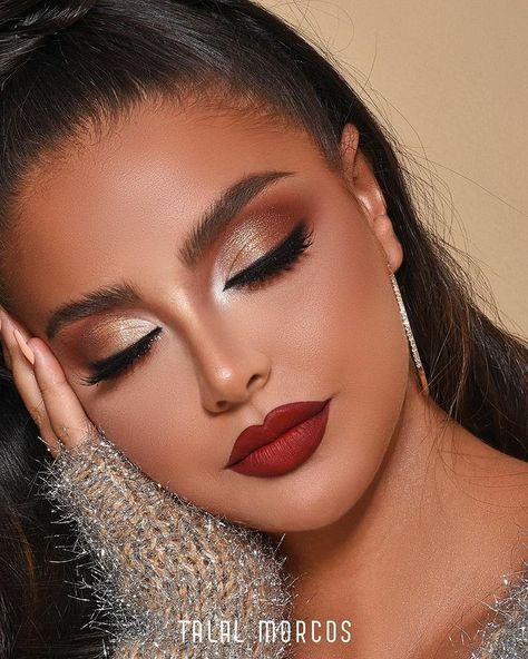 Soft Smokey Eye Makeup With Red Lips, Elegant Red Makeup Looks, Makeup Looks Bold Lip, Make Up Looks Red Lip, Bronze Makeup With Red Lips, Bridesmaid Makeup Red Dress, Bold Makeup Looks Red Lips, Mardi Gras Ball Makeup, Red Dress Make Up Looks