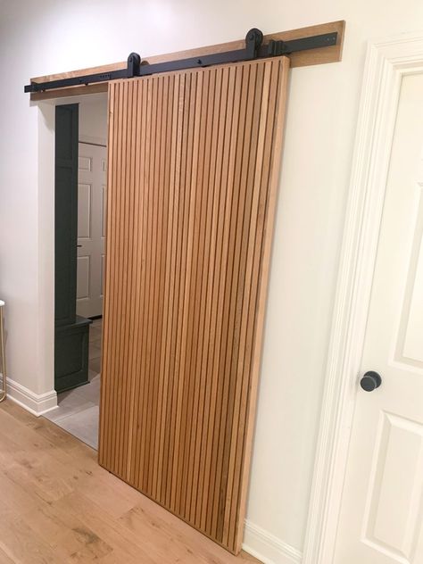 Modern Sliding Doors Interior Wood, Sliding Wooden Doors Modern, Wood Slat Sliding Door, Wooden Slat Door, Slatted Barn Door, Wooden Sliding Door Design, Slat Barn Door, Slat Sliding Door, Modern Sliding Doors Interior