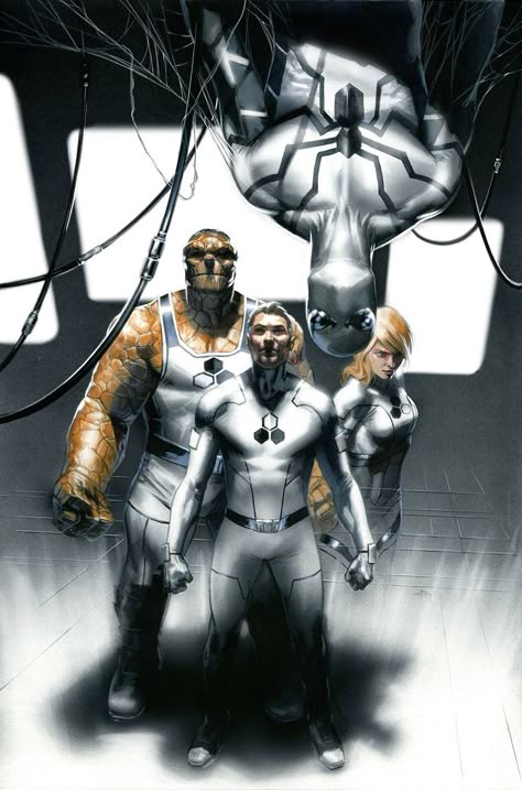 Torch fell after the big war, that's when Spidey recruited as a new member of The Future Foundation (the brand new Fantastic Four) Ben Grimm, Reed Richards, Mr Fantastic, Mister Fantastic, The Fantastic Four, Doctor Doom, Fantastic 4, Invisible Woman, Human Torch