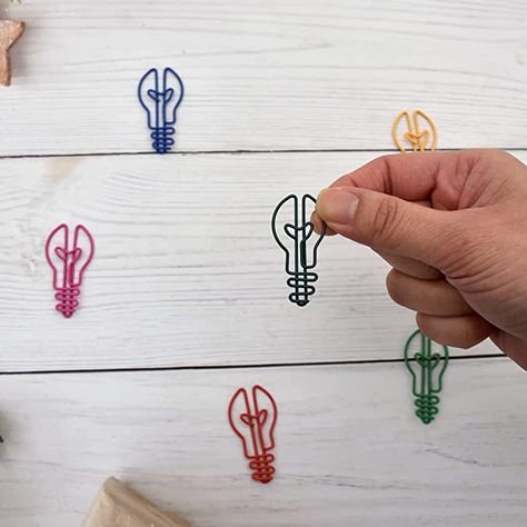 Amazon.com : Vuzvuv 50 Pcs Light Bulb Paper Clips Assorted Colors Metal Creative Bulb Notes Shaped Bookmark Clips for Party Invitation Card Student Kids Gift Notebook Office Accessories Document Organization : Office Products Document Organization, Shaped Paper Clips, Organization Office, Creative Invitations, Documents Organization, Notebook Gifts, Paper Clips, Accessory Organization, Office Products