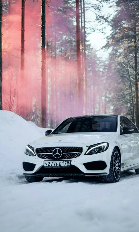 Mercedes Amg C63s Wallpaper, Mercedes Benz Wallpaper, Mercedes Wallpaper, Mercedes Benz Maybach, Car Quotes, Car Organization, Aesthetic Car, Mercedes Benz C300, Mercedes Benz G Class