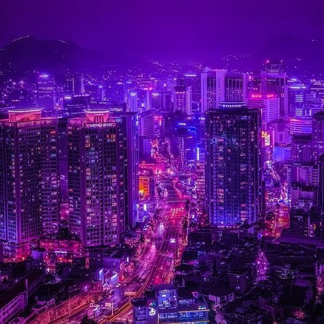 Purple City, Purple Aesthetic Background, Qhd Wallpaper, Dreamy Artwork, New Retro Wave, Dark Purple Aesthetic, Cyberpunk Aesthetic, Purple Themes, Purple Wallpaper Iphone